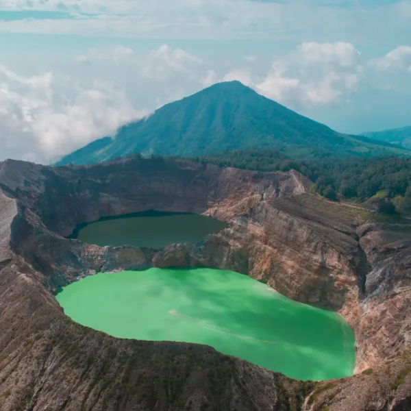 5 Amazing Facts about Kelimutu Crater Lakes, Flores You Need to Know