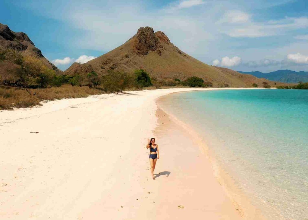 Long Beach on Padar Island