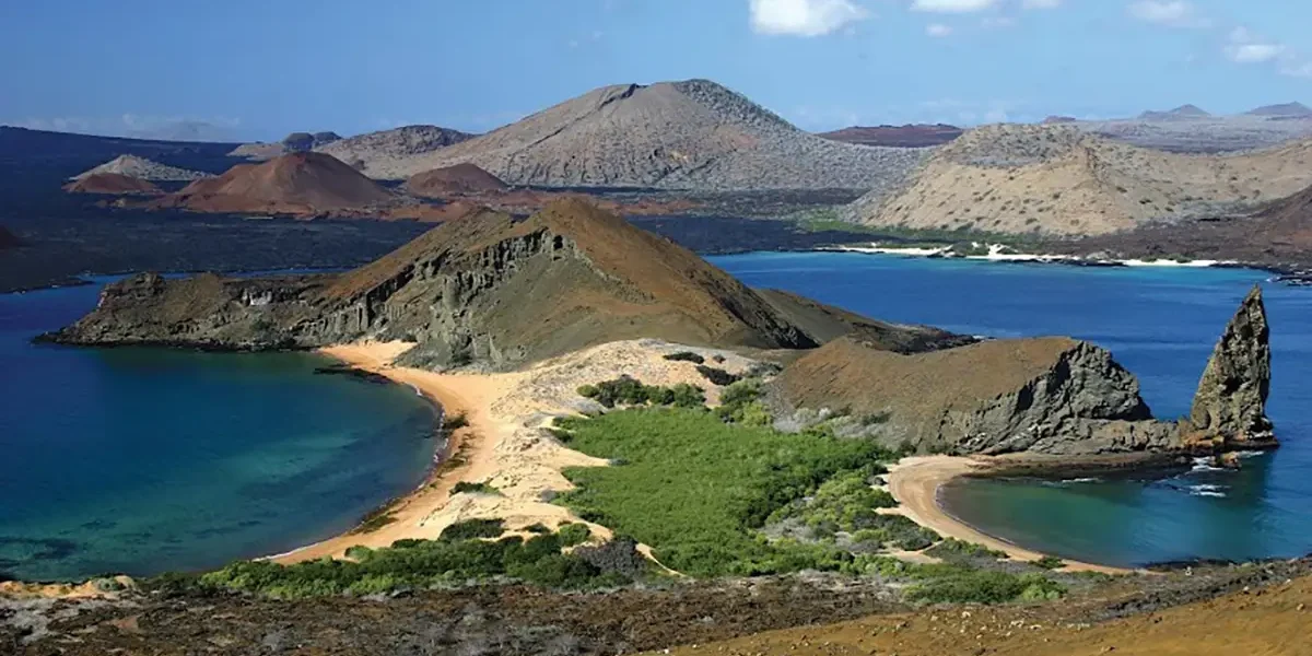 Ballestas Islands vs Galapagos