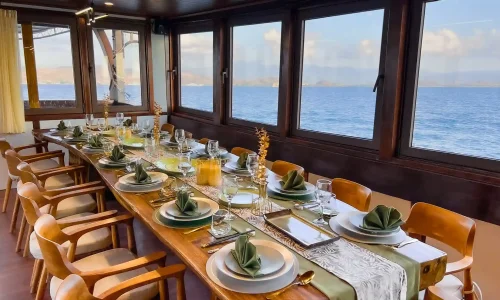 Dining Room in Neptune Cruise Phinisi - Komodo Luxury