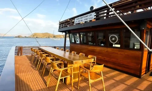 Outdoor Dining Room in Neptune Cruise Phinisi - Komodo Luxury