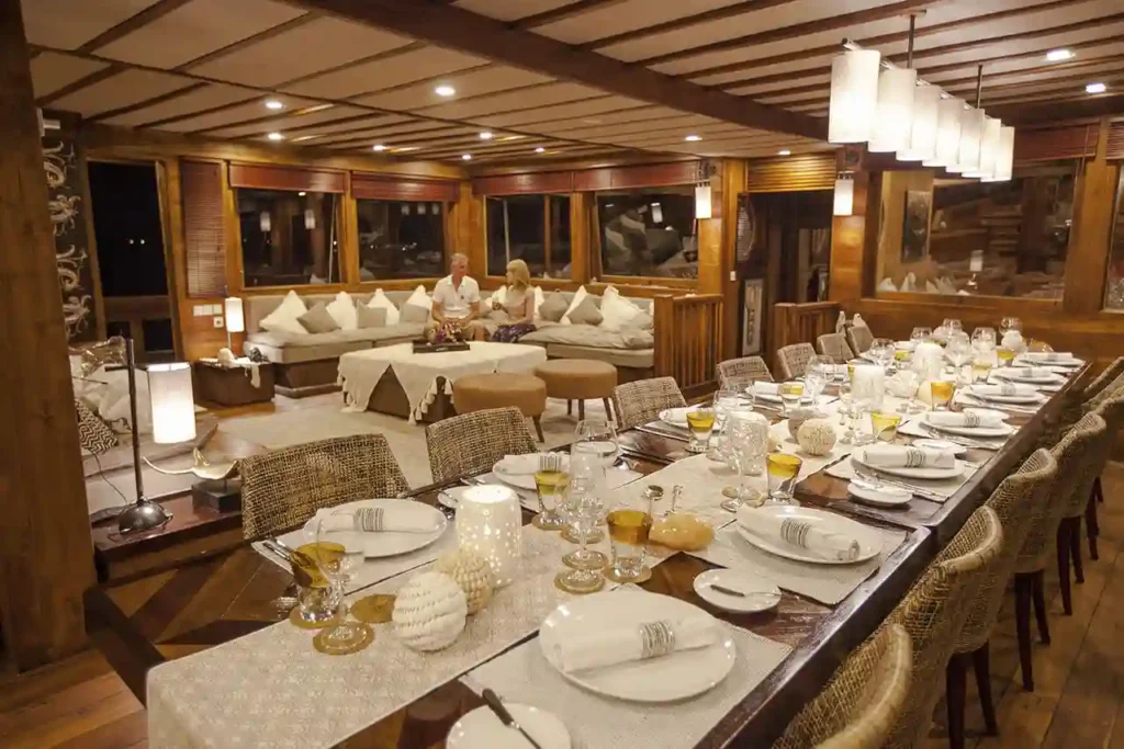 Indoor Dining Area in Prana - Komodo Luxury