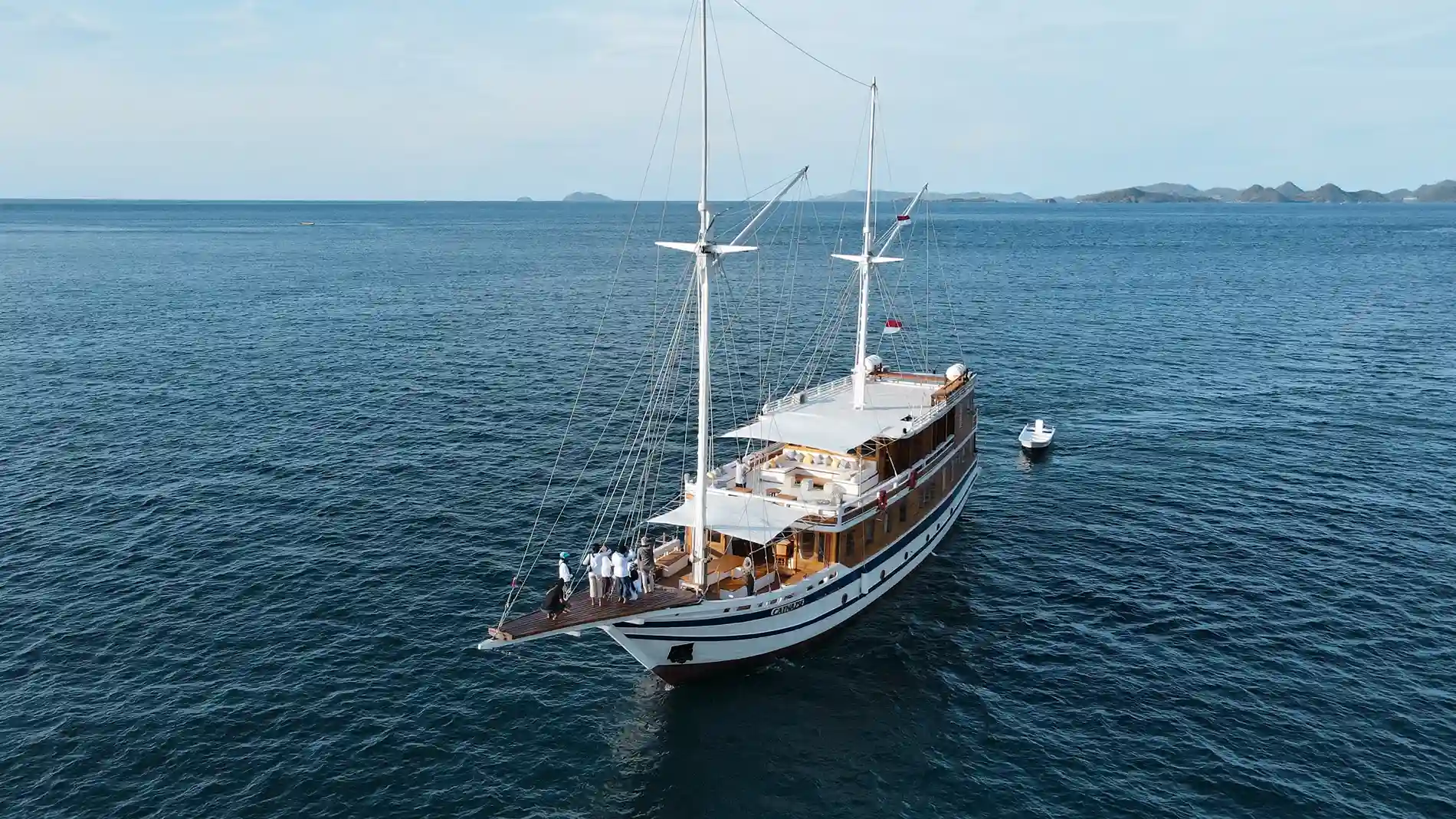 Catnazse Cruise Liveaboard Phinisi | Komodo National Park | Komodo Luxury