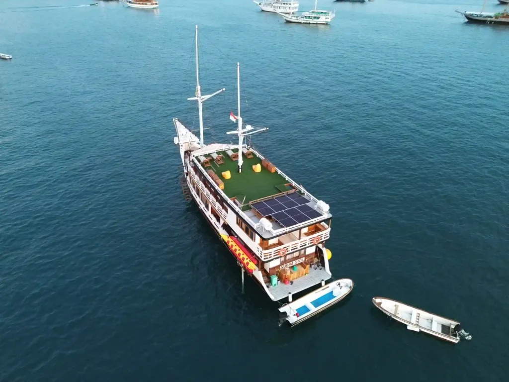 Sukha Sail Yacht Cruise Phinisi Charter by Komodo Luxury