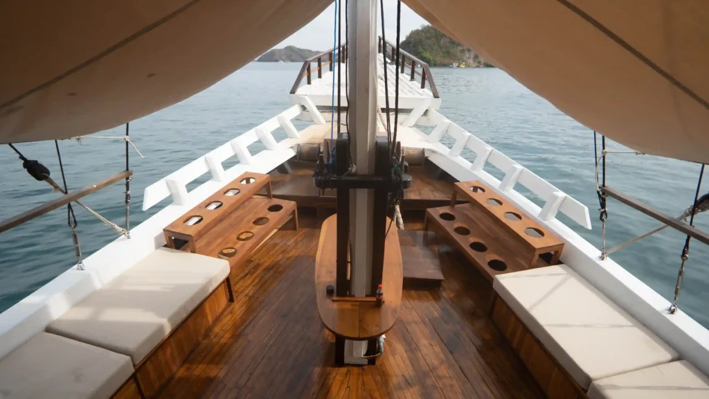 Front Deck in Sukha Sail - KomodoLuxury