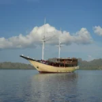 Leticia Yacht Cruise Phinisi - KomodoLuxury