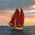 Si Datu Bua Yacht Cruise Phinisi Charter by Komodo Luxuru