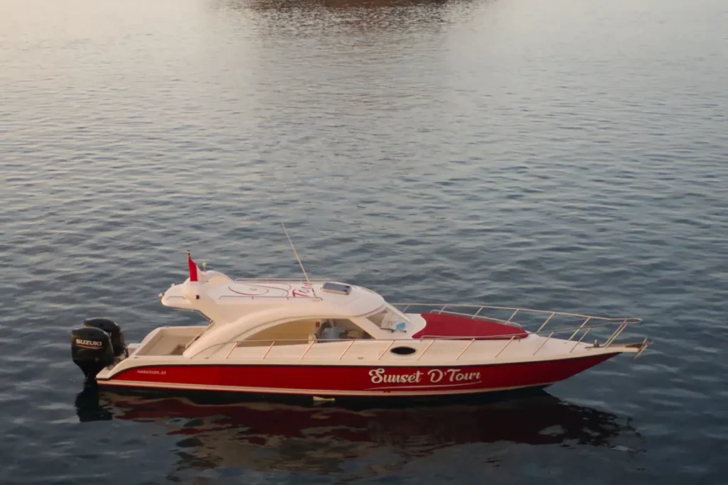 Sunset Speedboat Exterior 6 - Komodo Luxury