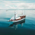 Vidi Yacht Cruise Phinisi - KomodoLuxury