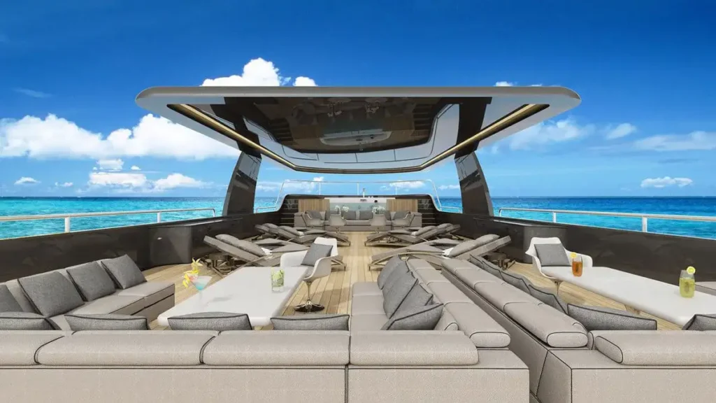 360 View Lounge in Velocean - Komodo Luxury