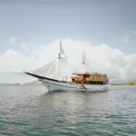 Zada Nara Yacht Cruise Phinisi Charter by Komodo Luxury
