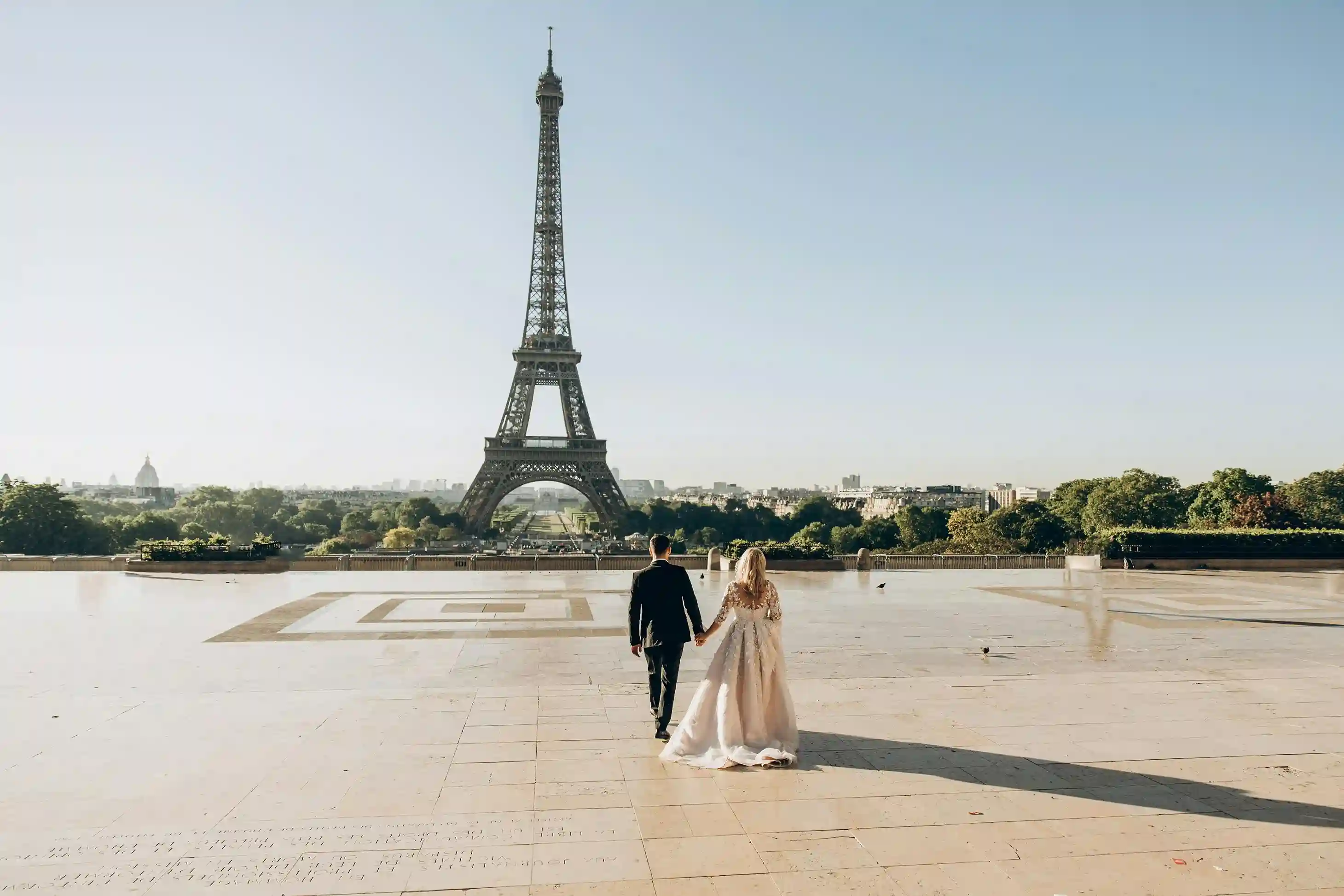 Romantic Honeymoon in Paris Eiffel Tower