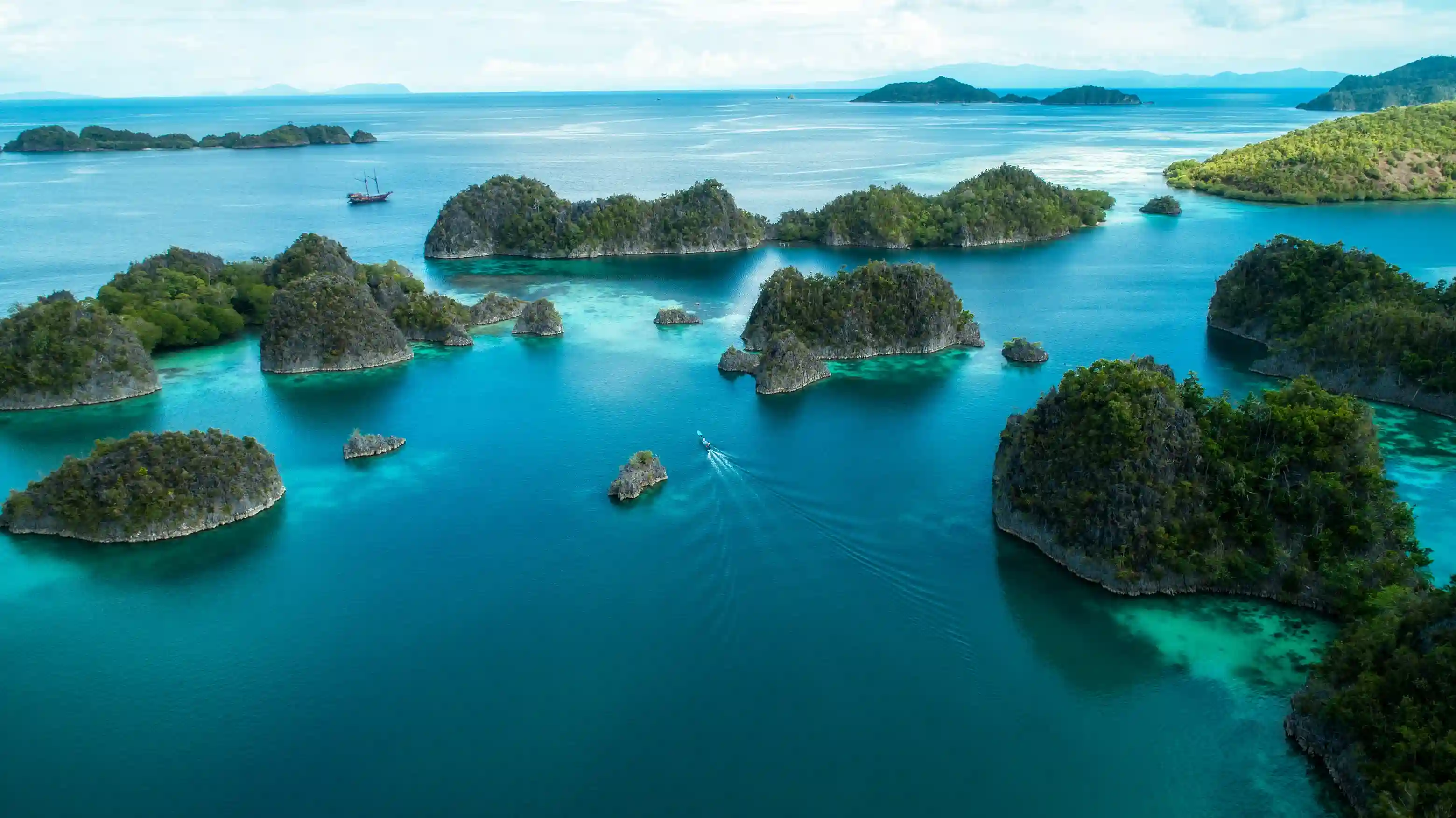 Salawati Raja Ampat - KomodoLuxury