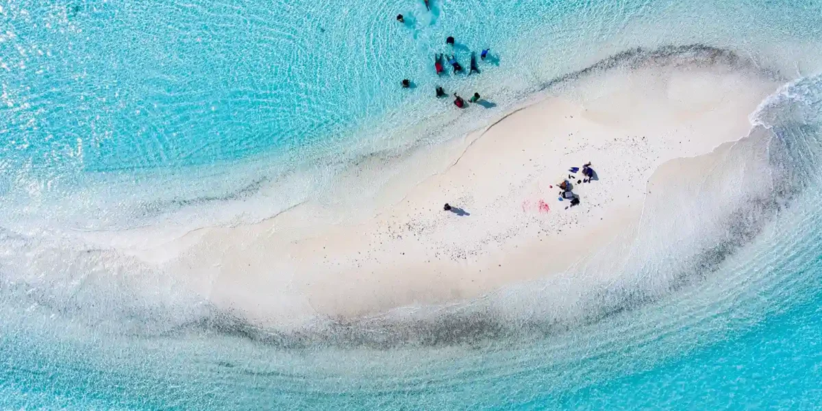 Sandbar in Yenbuba, Raja Ampat - Komodo Luxury