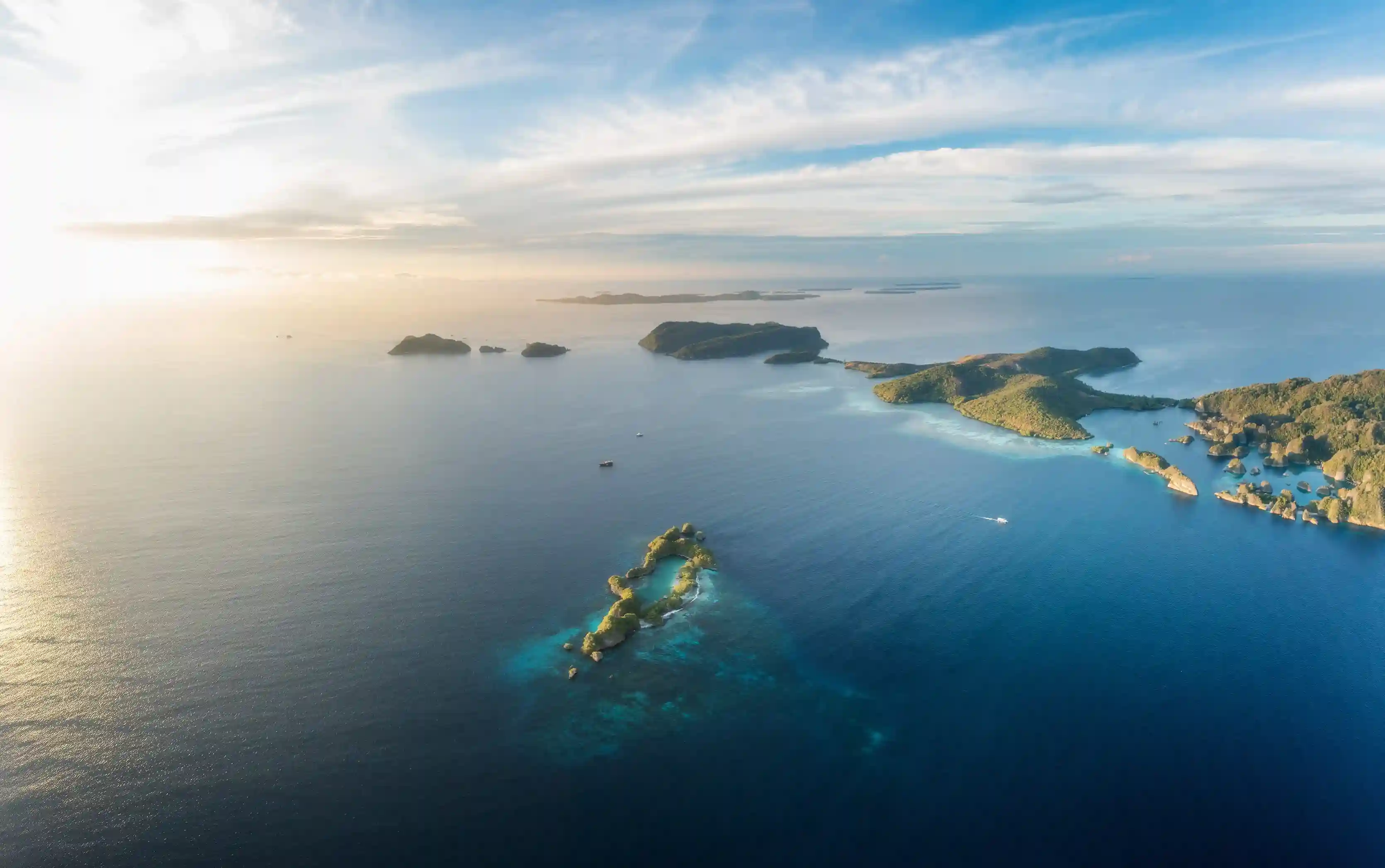 Rufas Island, Raja Ampat - KomodoLuxury