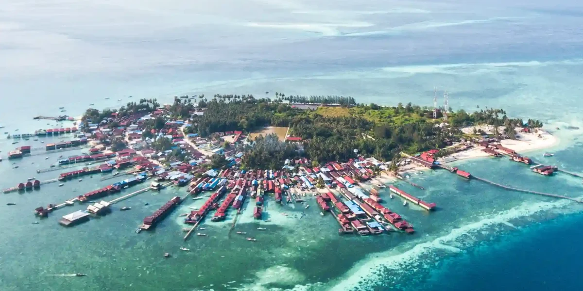 Derawan Island - Komodo Luxury