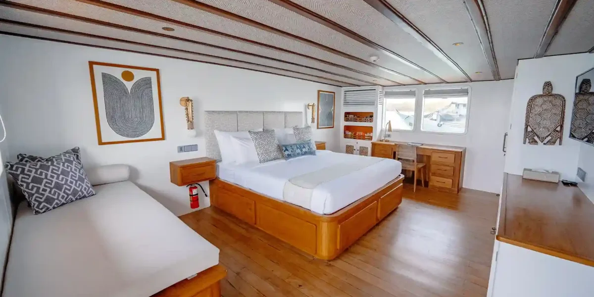 Cabin 4 | Rascal Voyages Yacht Phinisi | Komodo Luxury