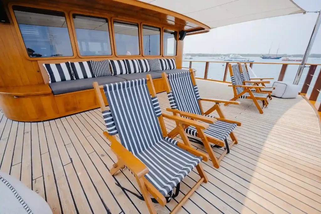 Sundeck Area in Rascal Voyages Yacht Cruise | Komodo Luxury