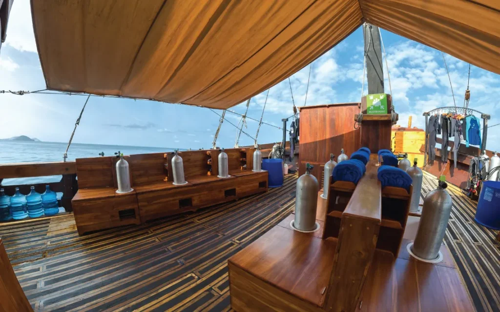 Damai 1 Liveaboard by KomodoLuxury