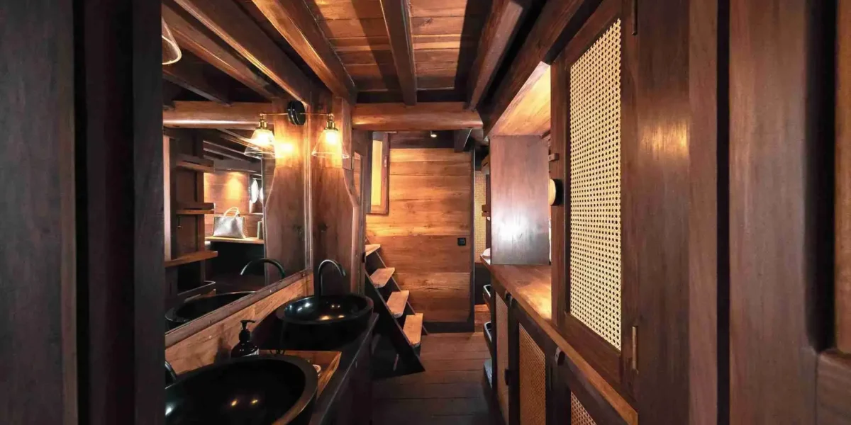 Nataraja Master Cabin