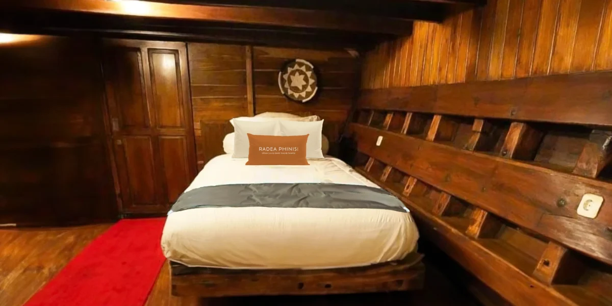 Private Cabin on Radea Cruise Voyage Phinisi | Komodo National Park | Komodo Luxury