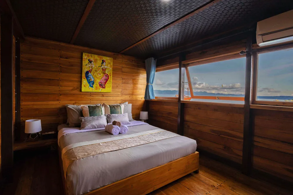 Sea View Cabin on Neptune One Cruise Voyage Phinisi | Raja Ampat | Komodo Luxury