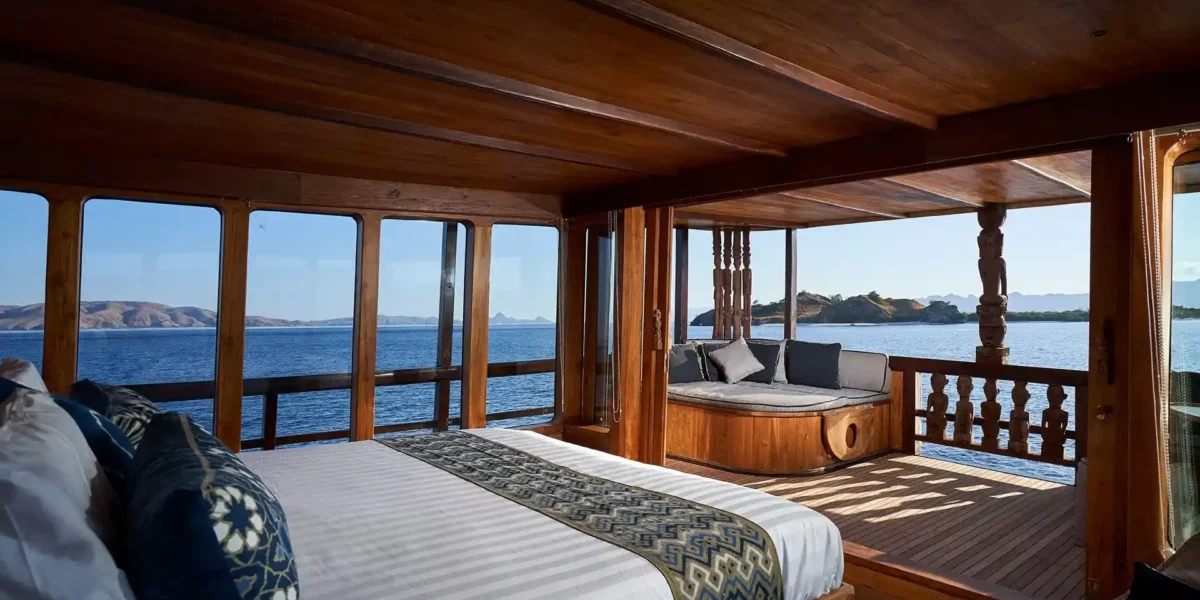 The Oracle Liveaboard by Komodo Luxury | Second Suite