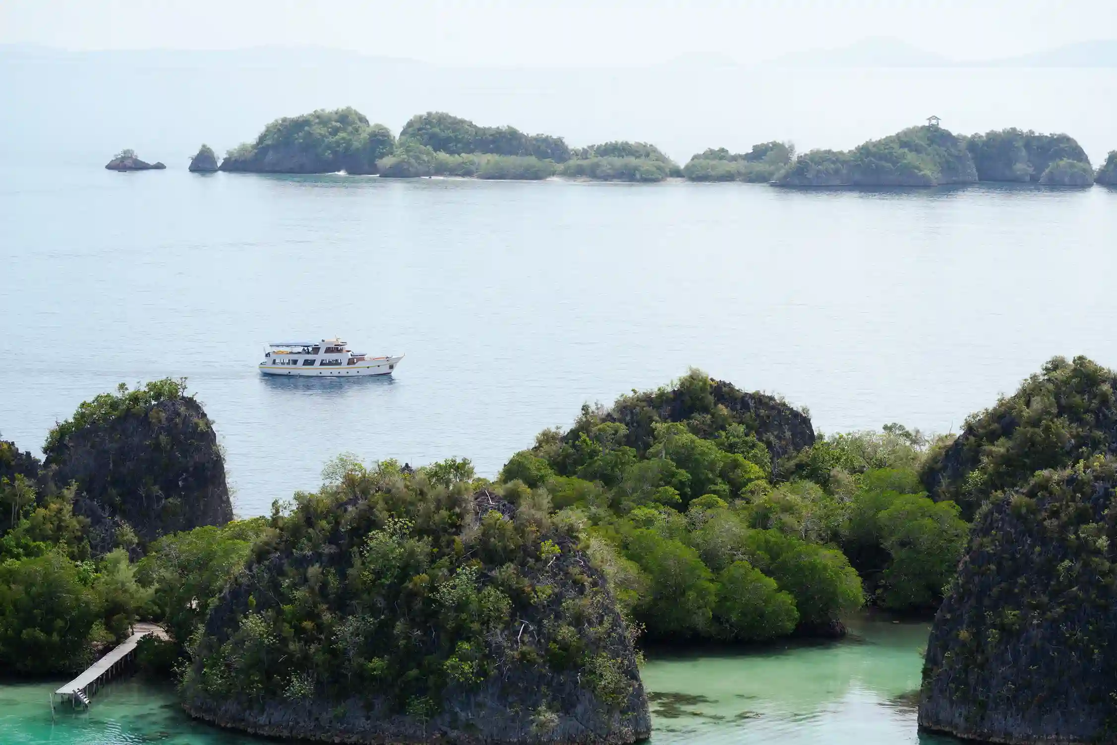 Piaynemo on Raja Ampat | Komodo Luxury