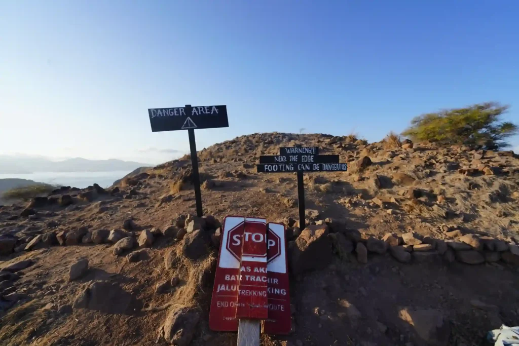 Warning Sign at Padar Island | Komodo Island by Komodo Luxury