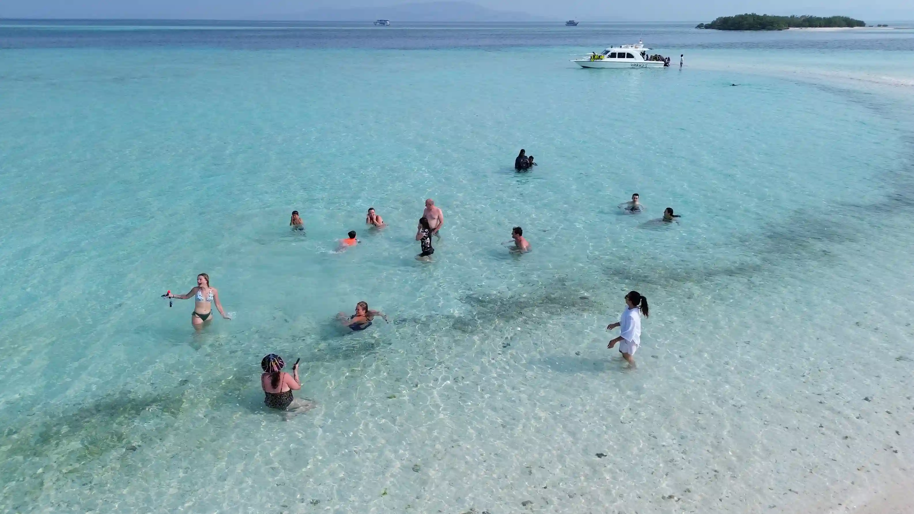 Taka Makassar on Komodo National Park | Komodo Island | Labuan Bajo | Komodo Luxury